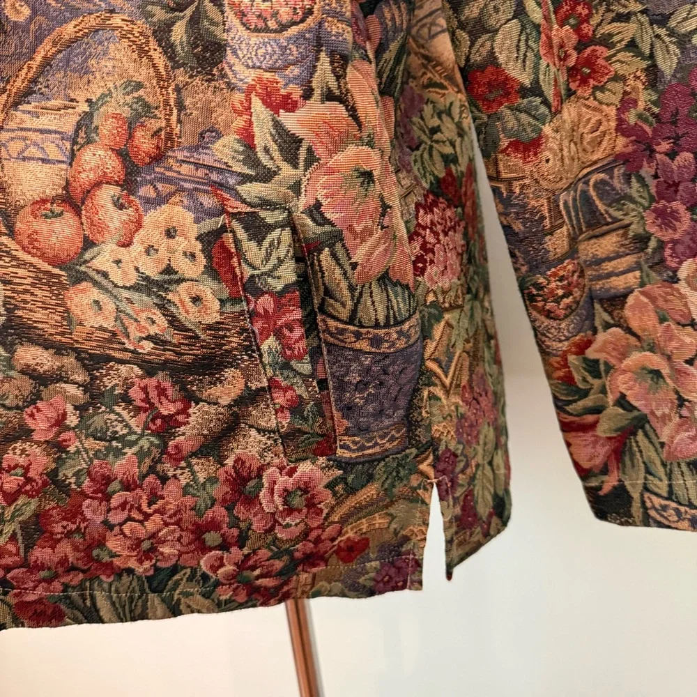 🍎ERIN LONDON Vintage Floral Tapestry Jacket Medium 🧺 - Picture 4 of 9